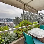 Mirella Apartament *