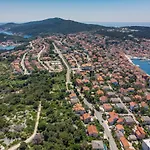 Mirella